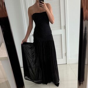 Elegant Black Strapless Dress